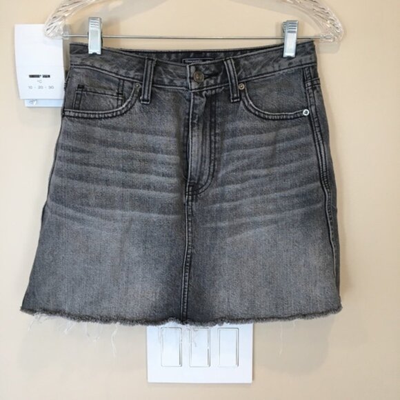 Abercrombie  Fitch High- Waisted Denim Mini Skirt - Picture 1 of 4